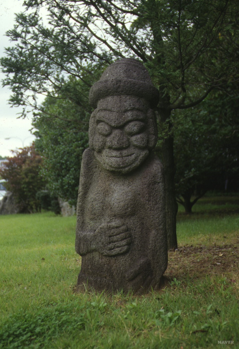 돌하르방 - 제주대학교內 돌하루방 전면