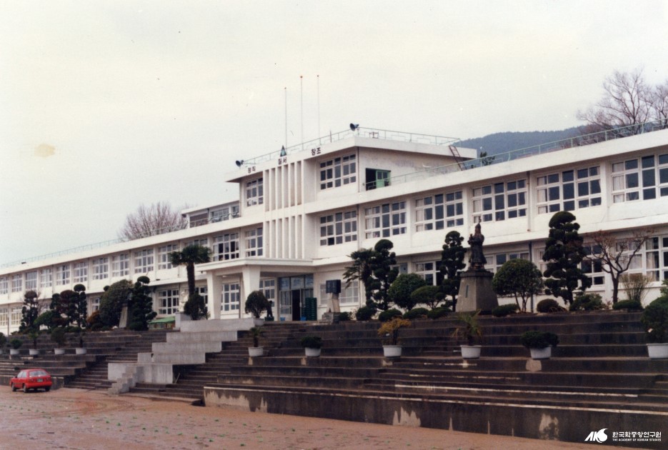 삼천포초등학교