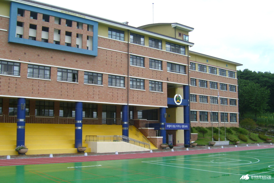 서산성봉학교