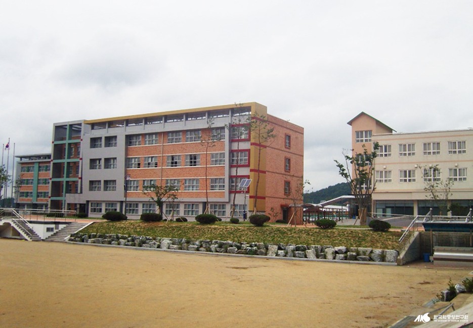 군위중학교