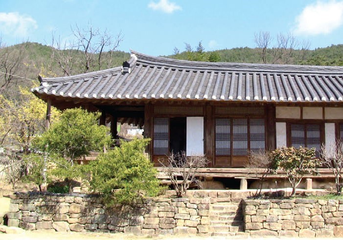 구례 운조루 운조매 - 운조루 사랑채