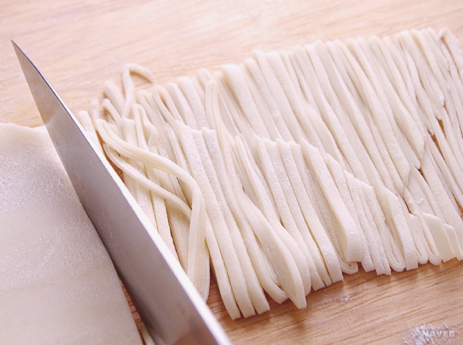 전복칼국수 만드는 법 - 전복칼국수 요리과정