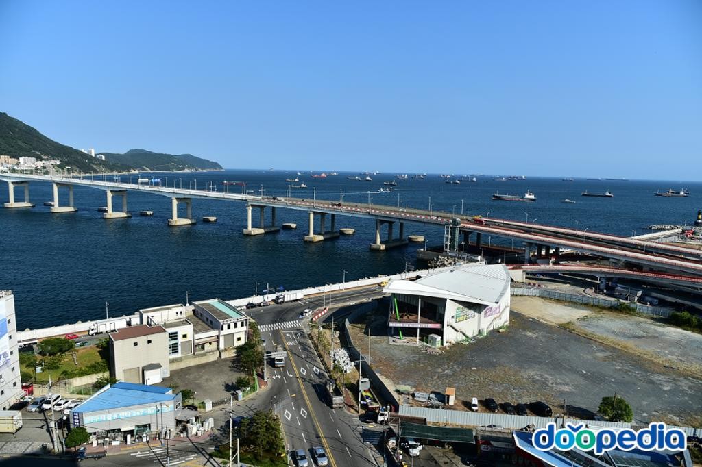 남항대교