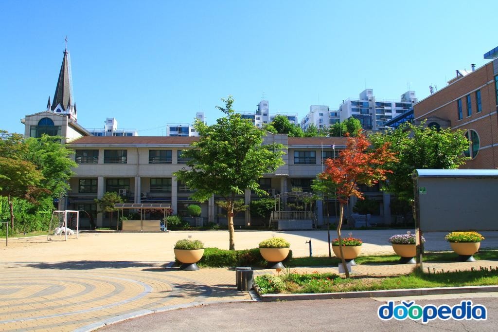 대현동 - 서울대신초등학교