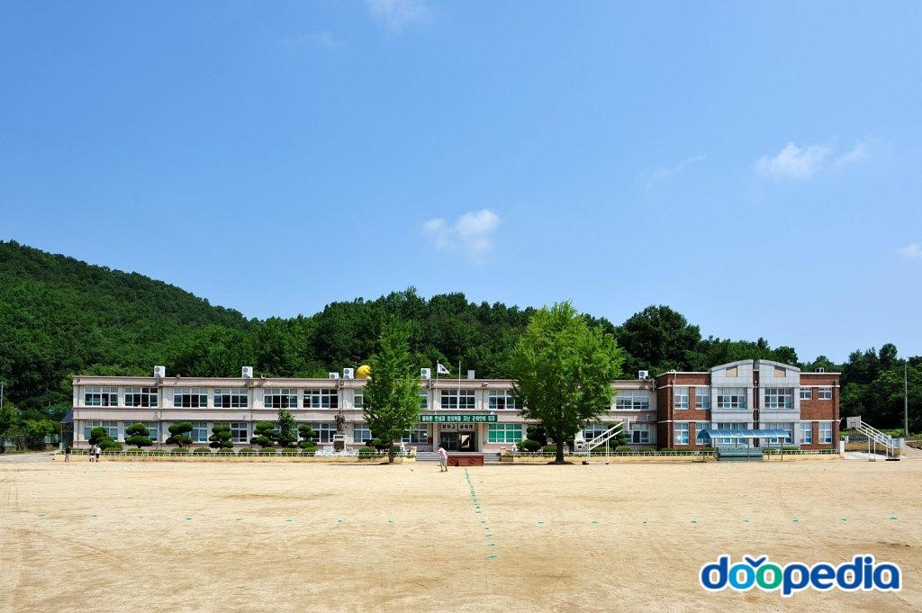 우보초등학교