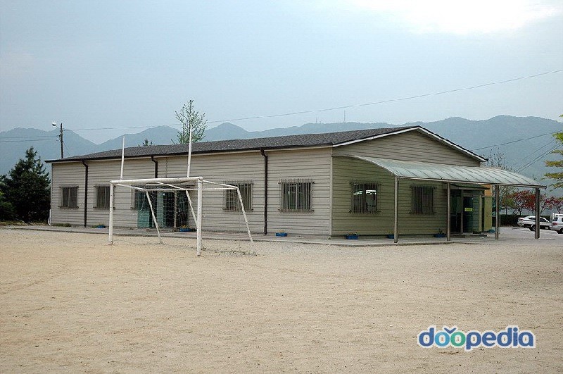 형석고등학교 - 형석고등학교 급식소