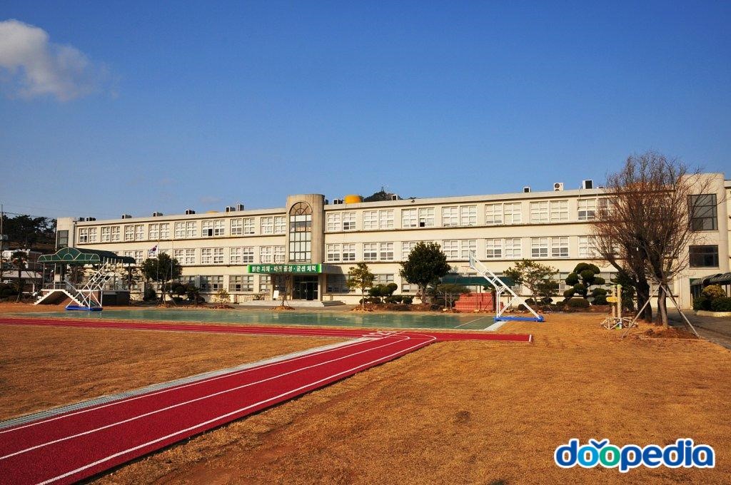 진도실업고등학교