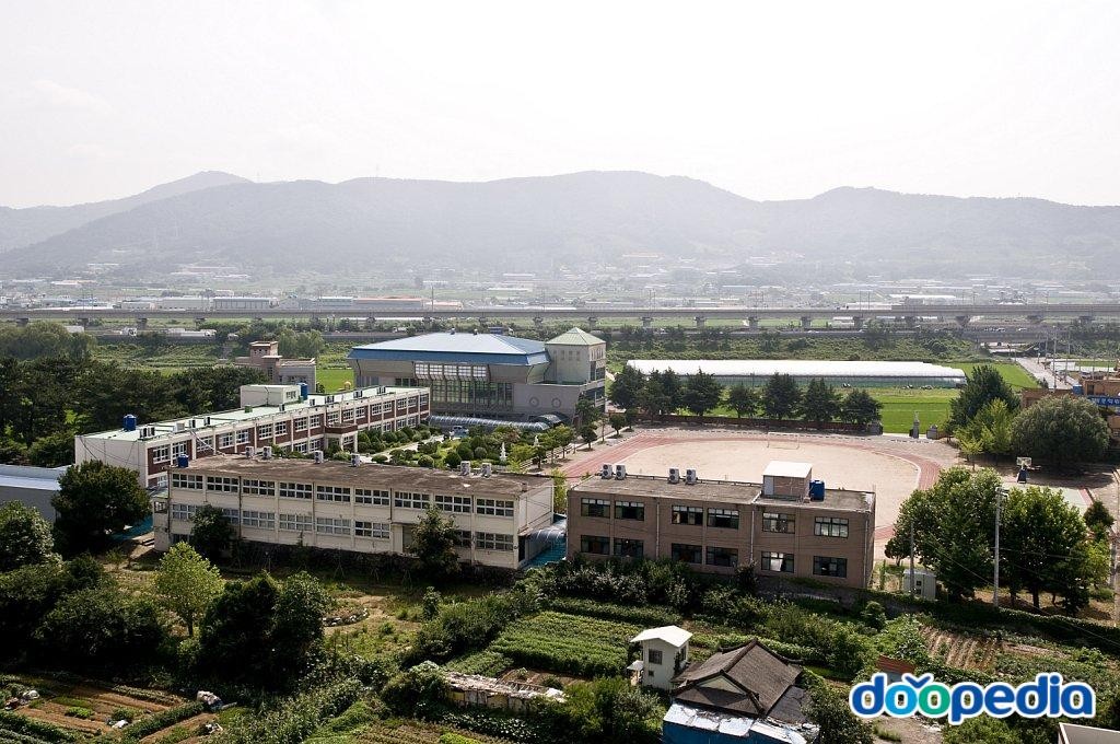 진례중학교