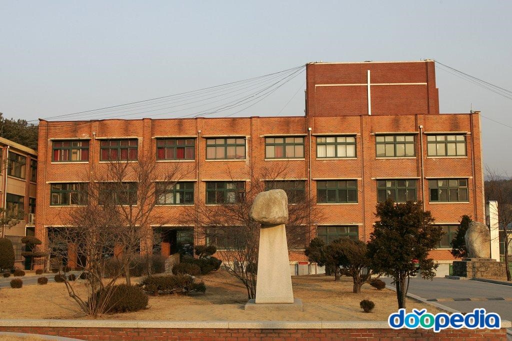 일동고등학교 - 일동고등학교 별관