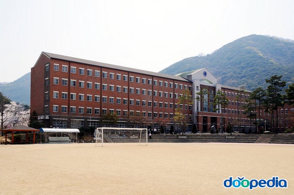 덕원고등학교 - 덕원고등학교 전경