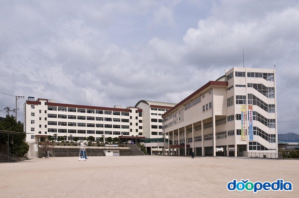 학산여자고등학교 - 학산여자고등학교 전경