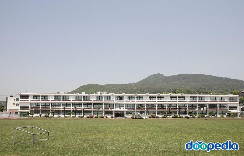 남해정보산업고등학교