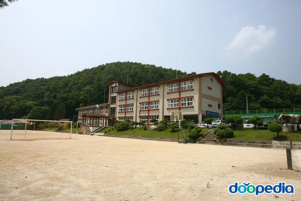 서원중학교 - 서원중학교 본관