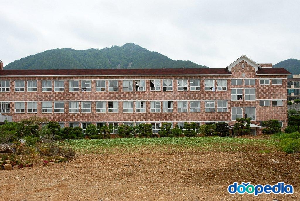 영산고등학교