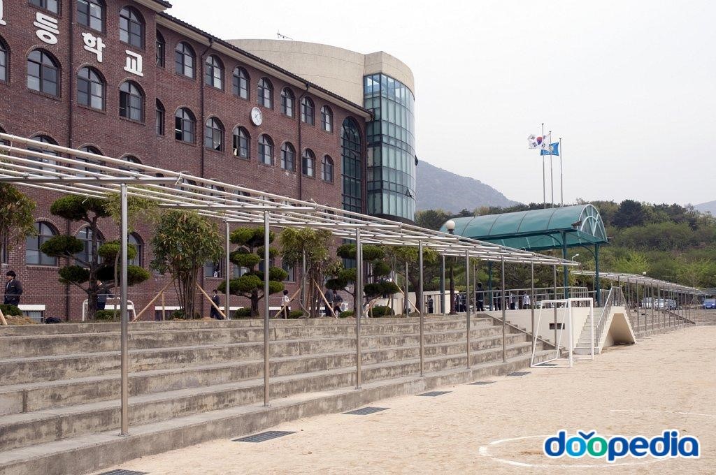 남산고등학교 - 창원남산고등학교 스탠드