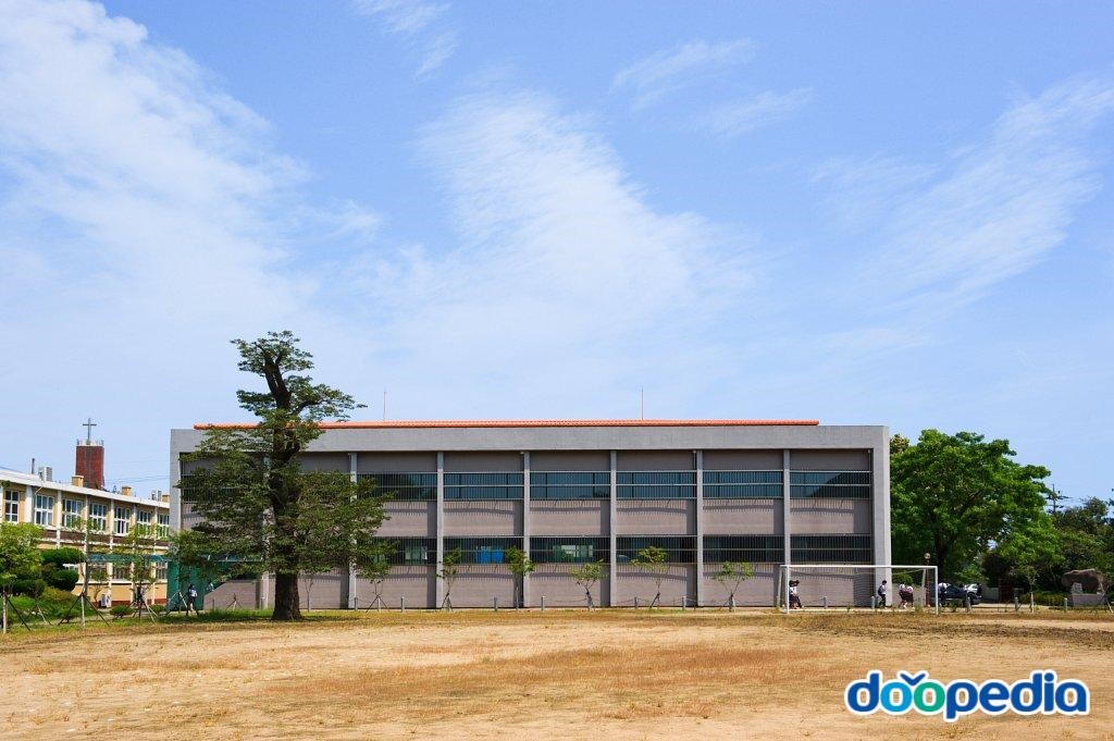 장기중학교 - 장기중학교 강당