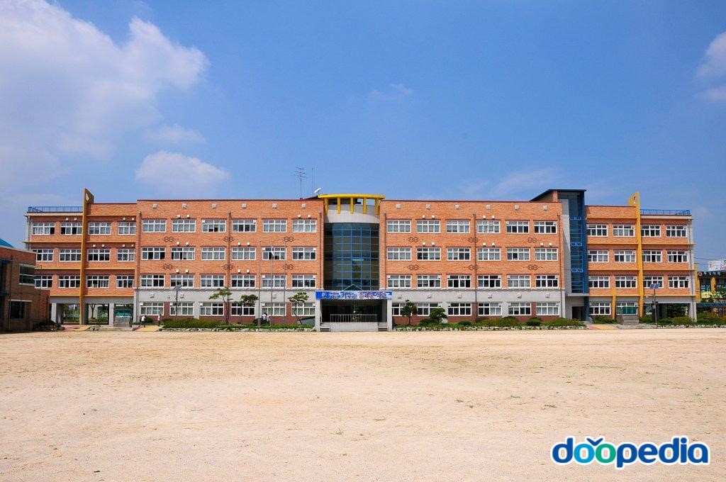 전라중학교 - 전라중학교 전경