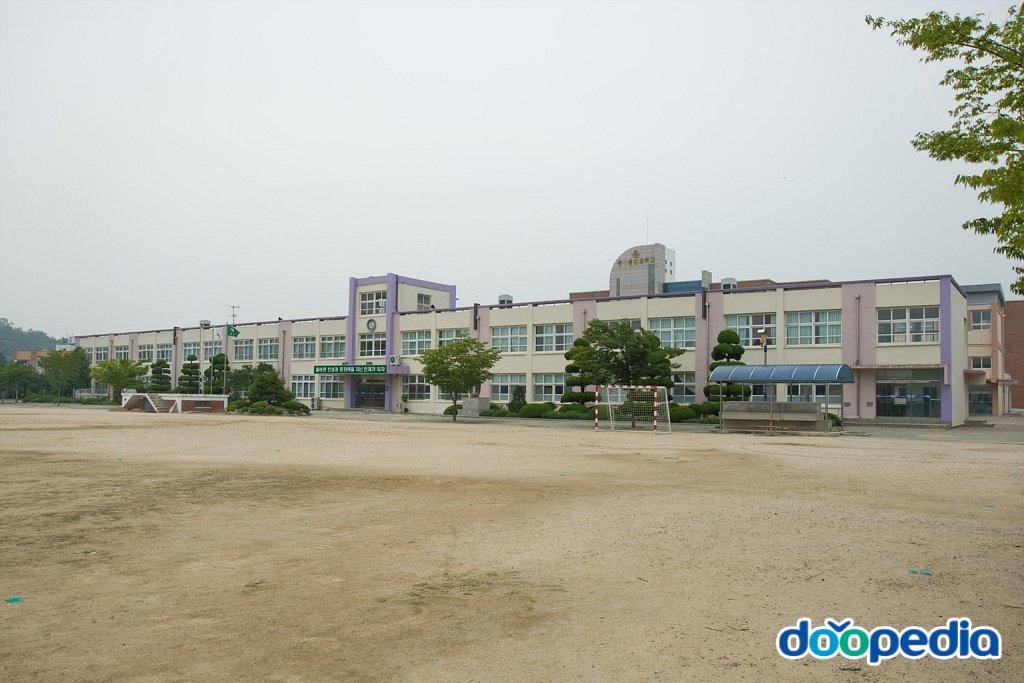해평중학교