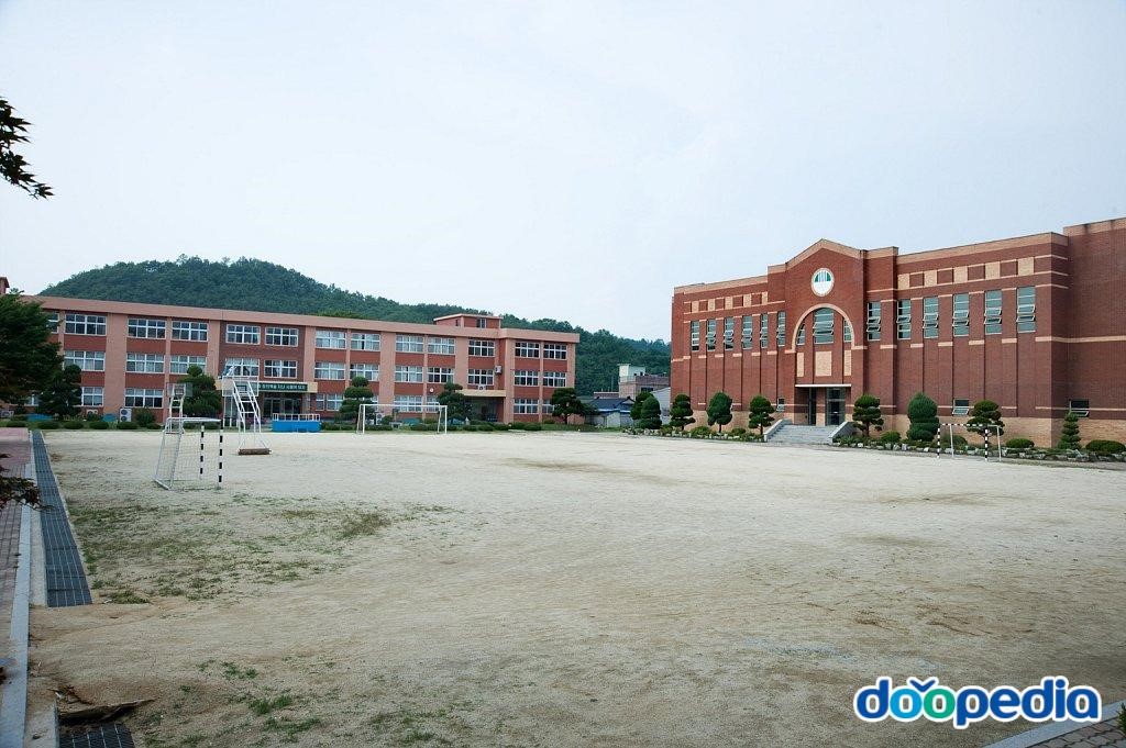 오상중학교 - 오상중학교 전경