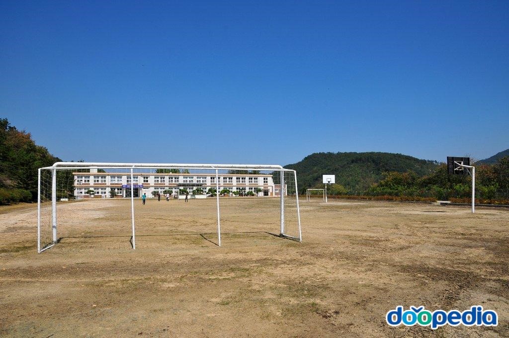 진성중학교