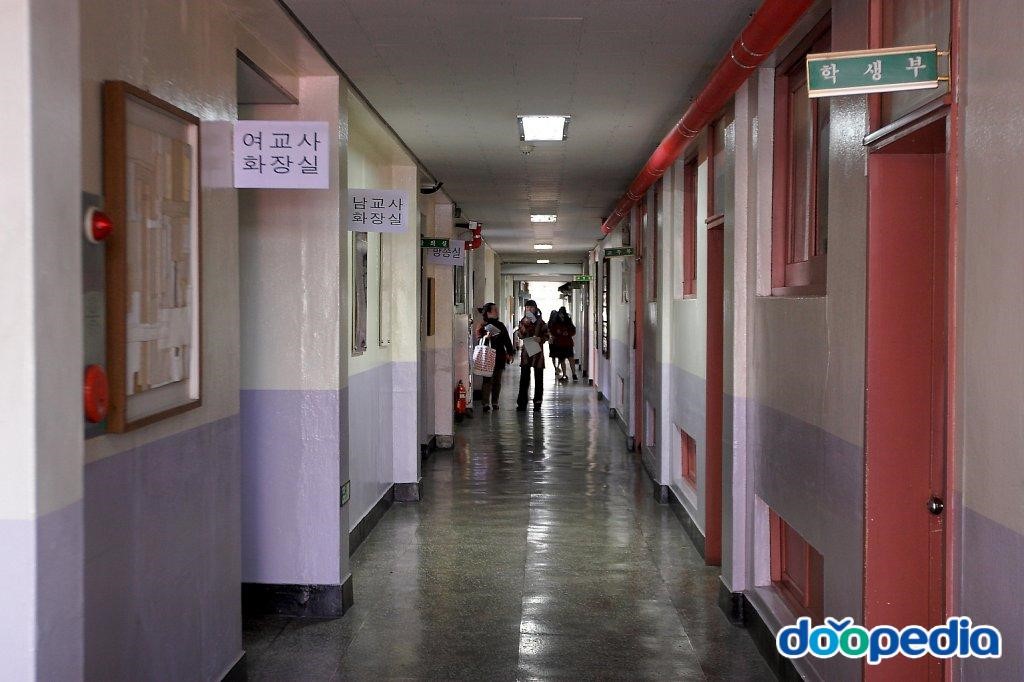 신명여자고등학교 - 신명여자고등학교 복도
