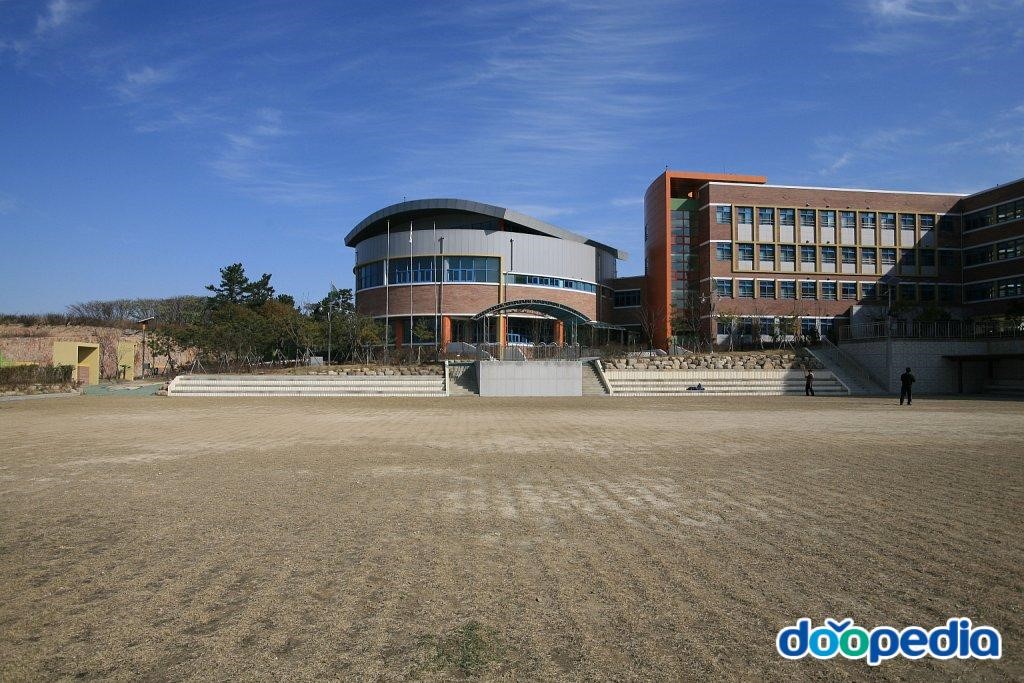 삼호서중학교
