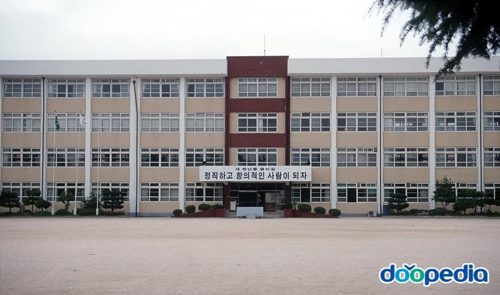 황성동 - 신라중학교