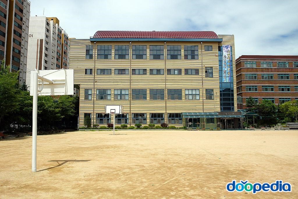 석정여자고등학교 - 석정여자고등학교 급식소,강당