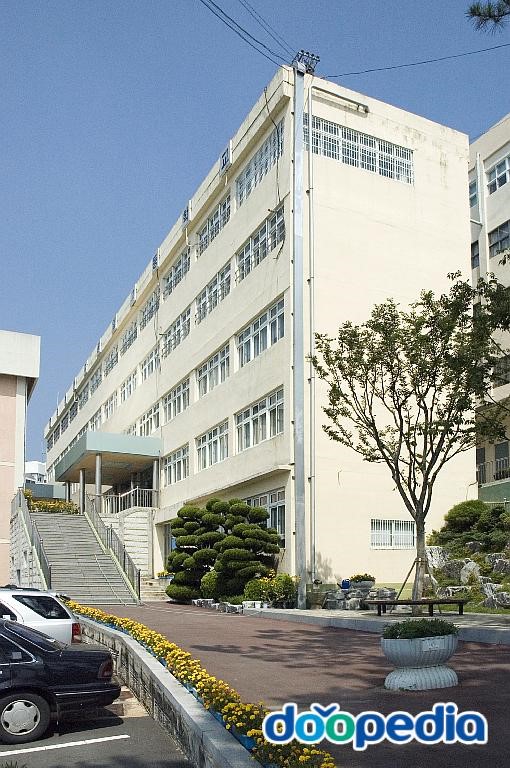 금정전자공업고등학교