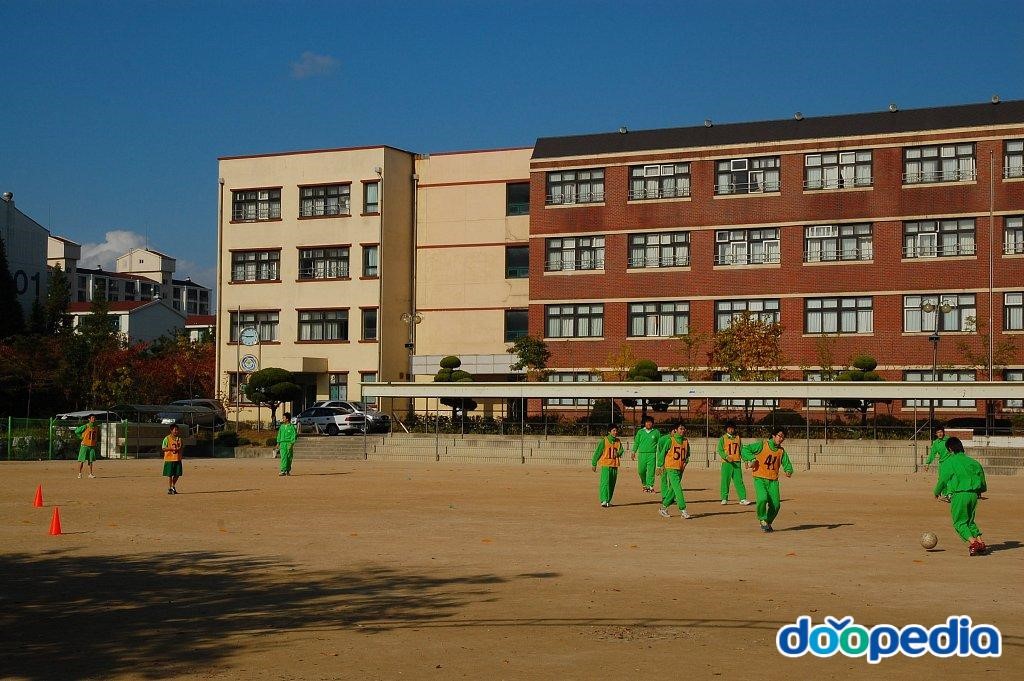 정왕중학교