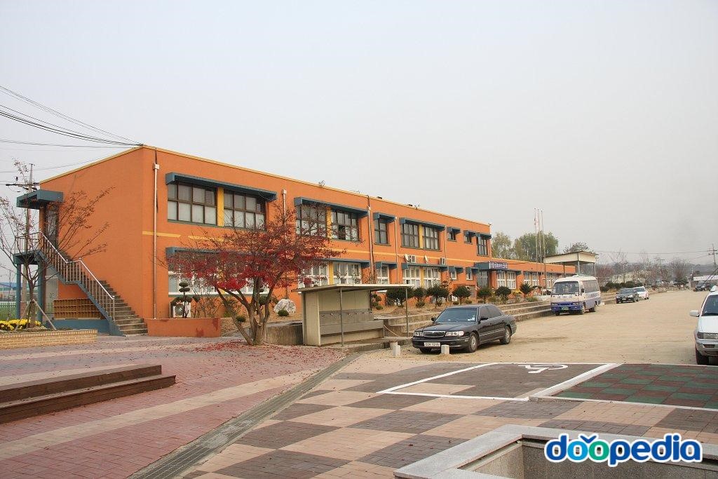 세정중학교