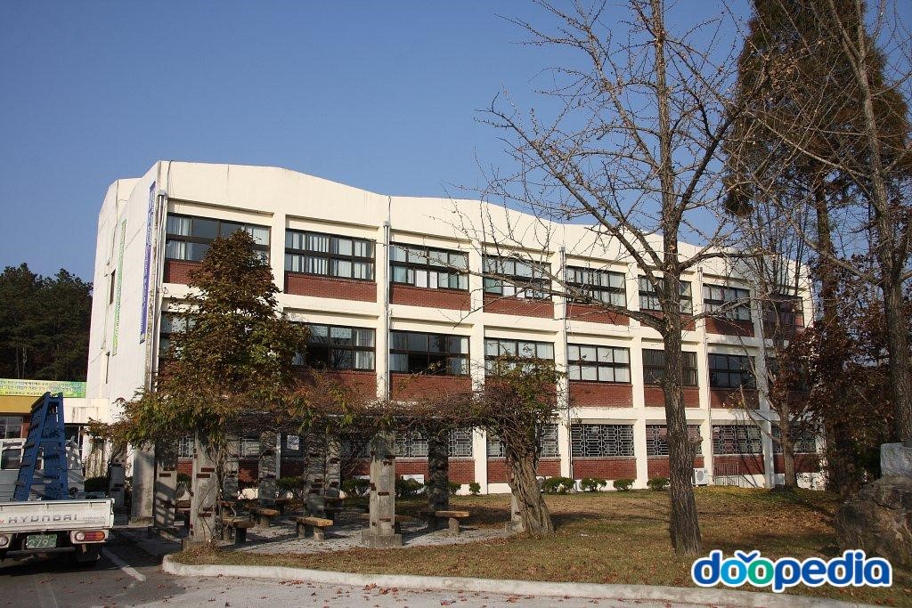 여강고등학교