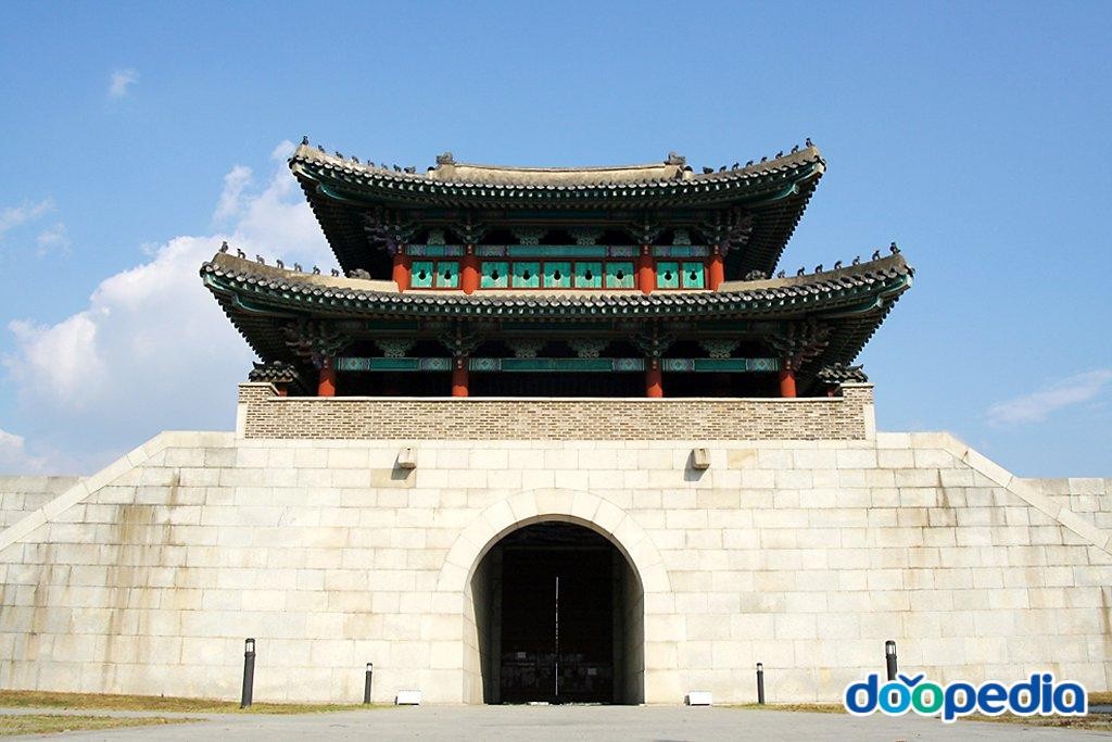 수성구의 관광 - 영남제일관
