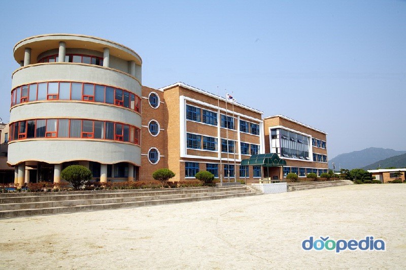 석곡중학교