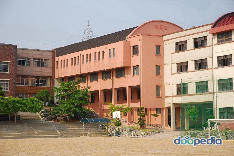 천안중앙고등학교 - 천안중앙고등학교 부속건물