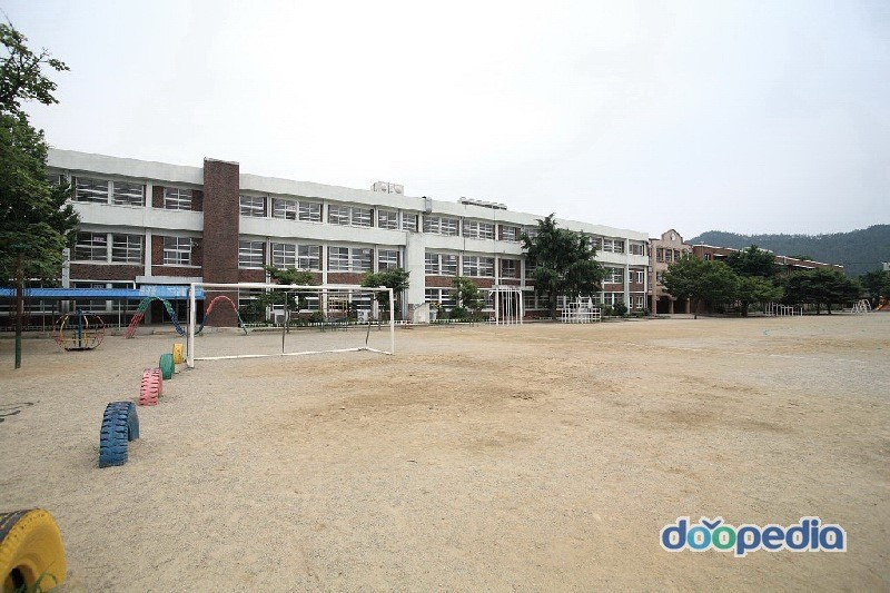 광양서초등학교