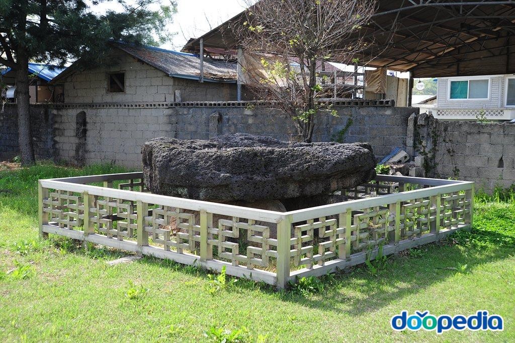 연천 학곡리 고인돌