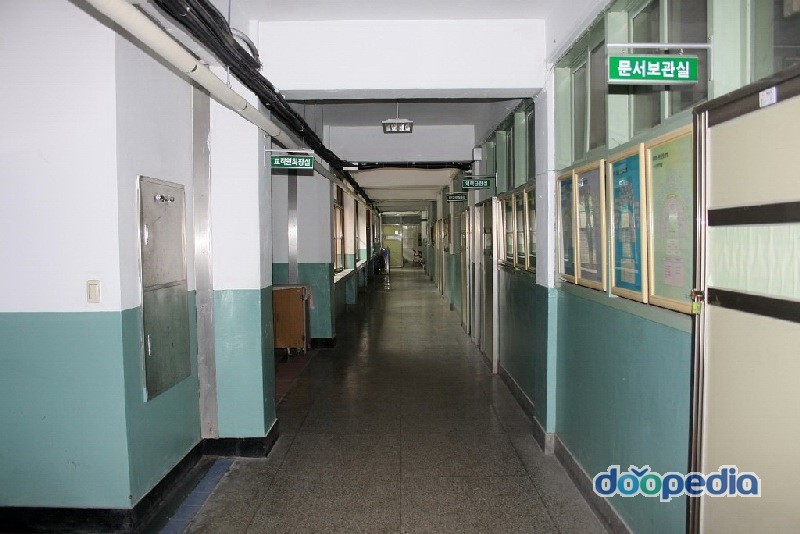 중랑중학교 - 중랑중학교 복도