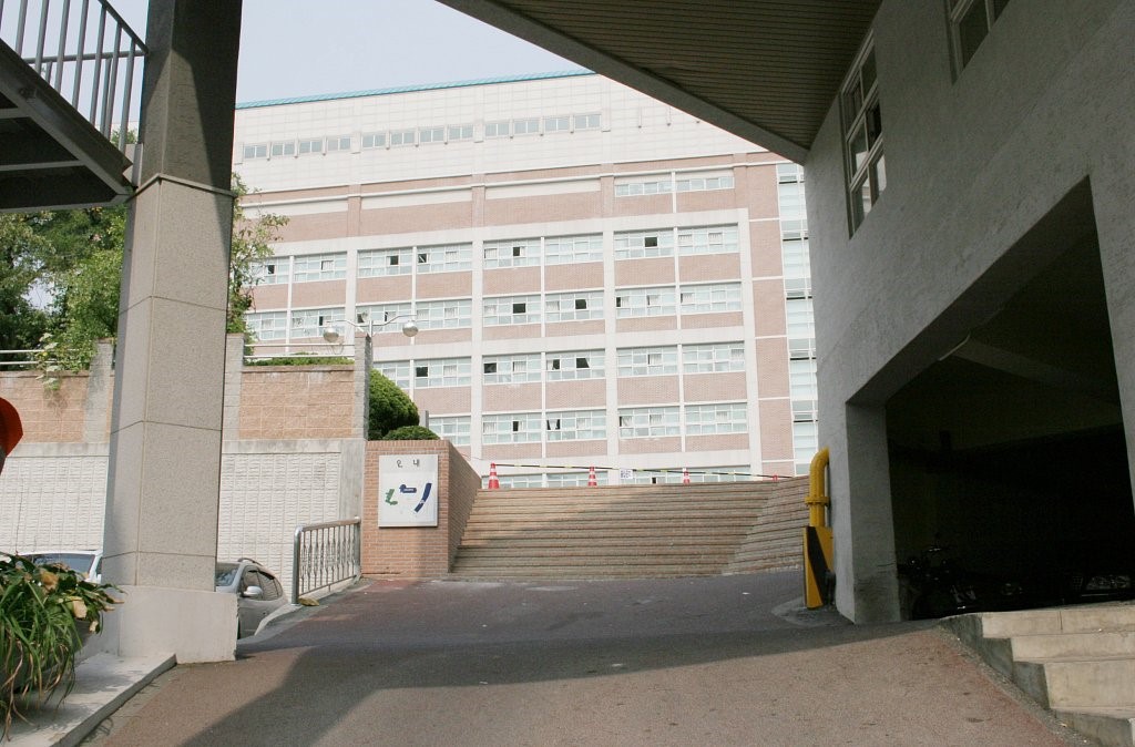 인창고등학교 - 인창고등학교 입구