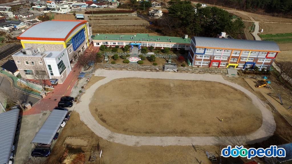 화제초등학교