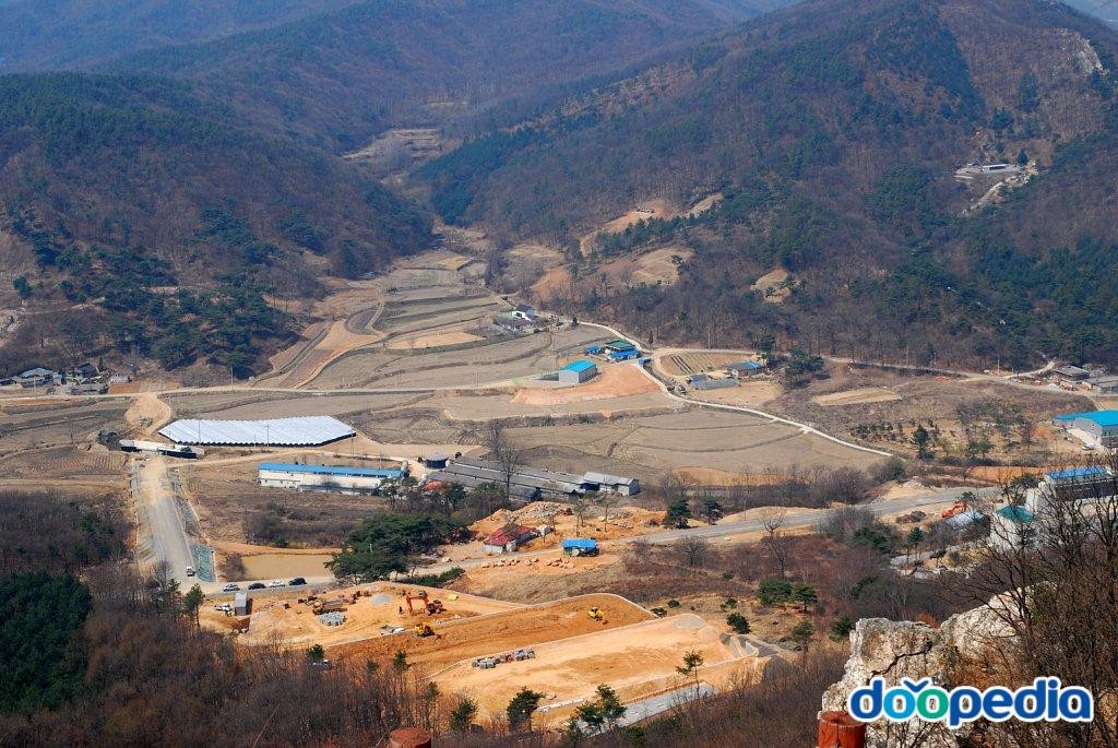 도드람산 - 도드람산 전망대 조망