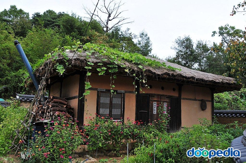 영주 수도리 김뢰진 가옥