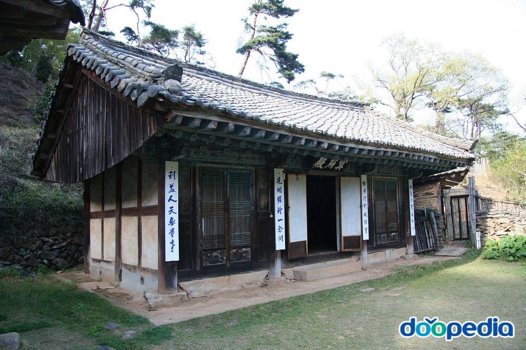 통영 안정사 만세루