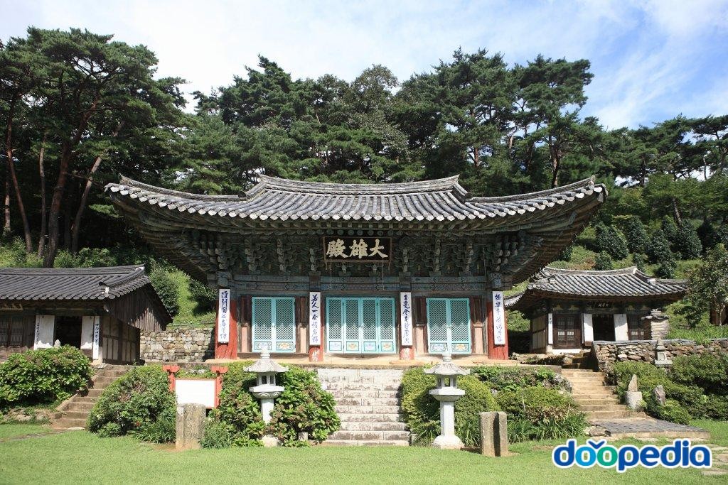 통영 안정사 대웅전
