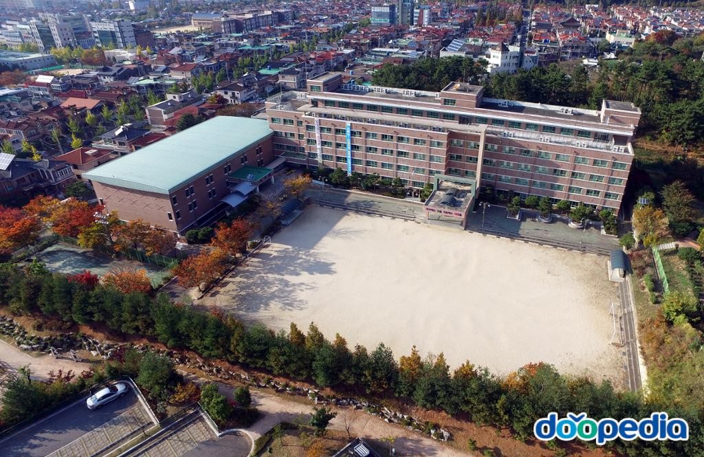 창원토월고등학교