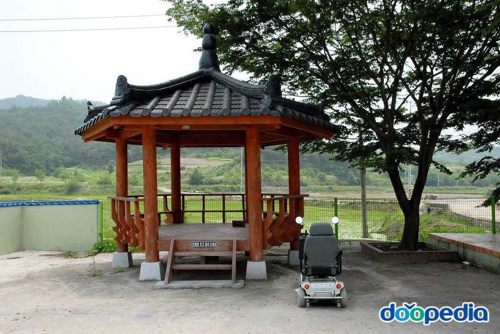 세진리 - 세진리 정자