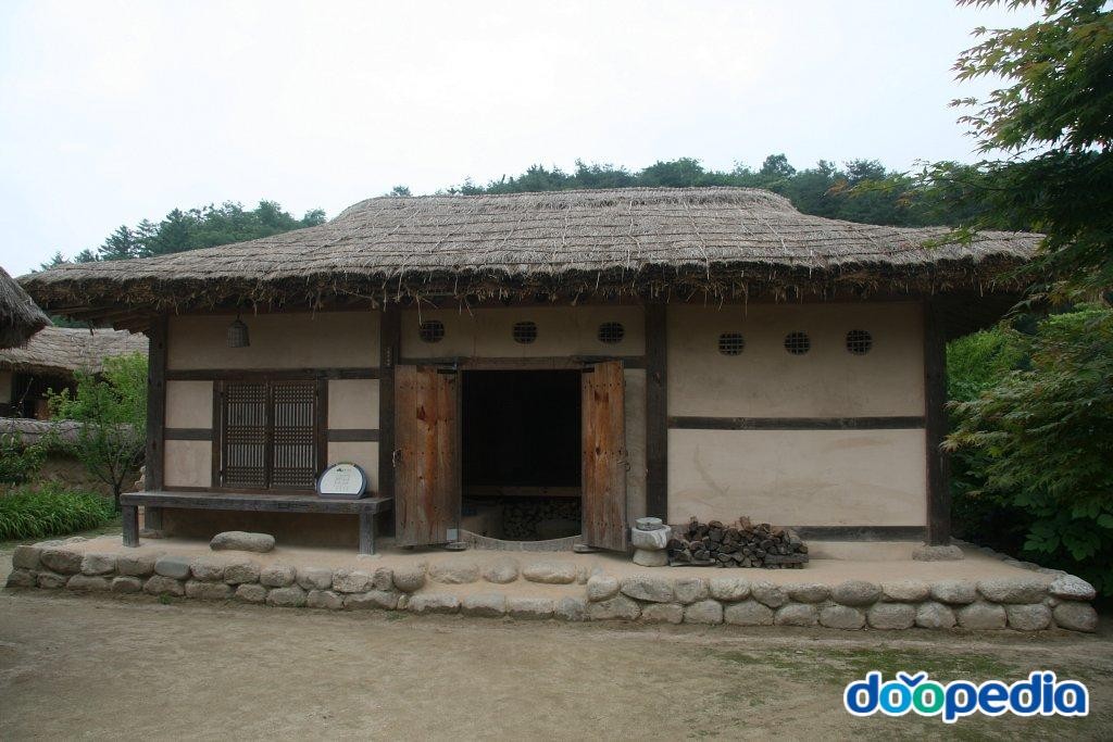 영주 선비촌 - 영주 선비촌 김뢰진 가옥
