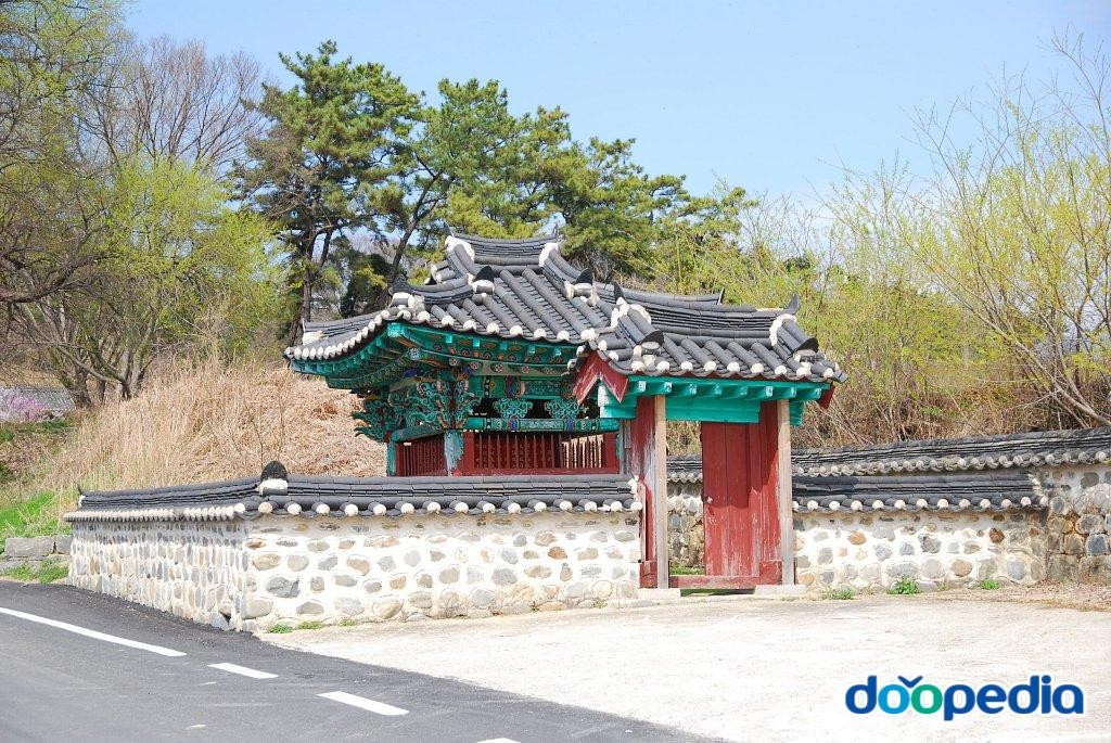 교촌리 - 교촌리 효자비
