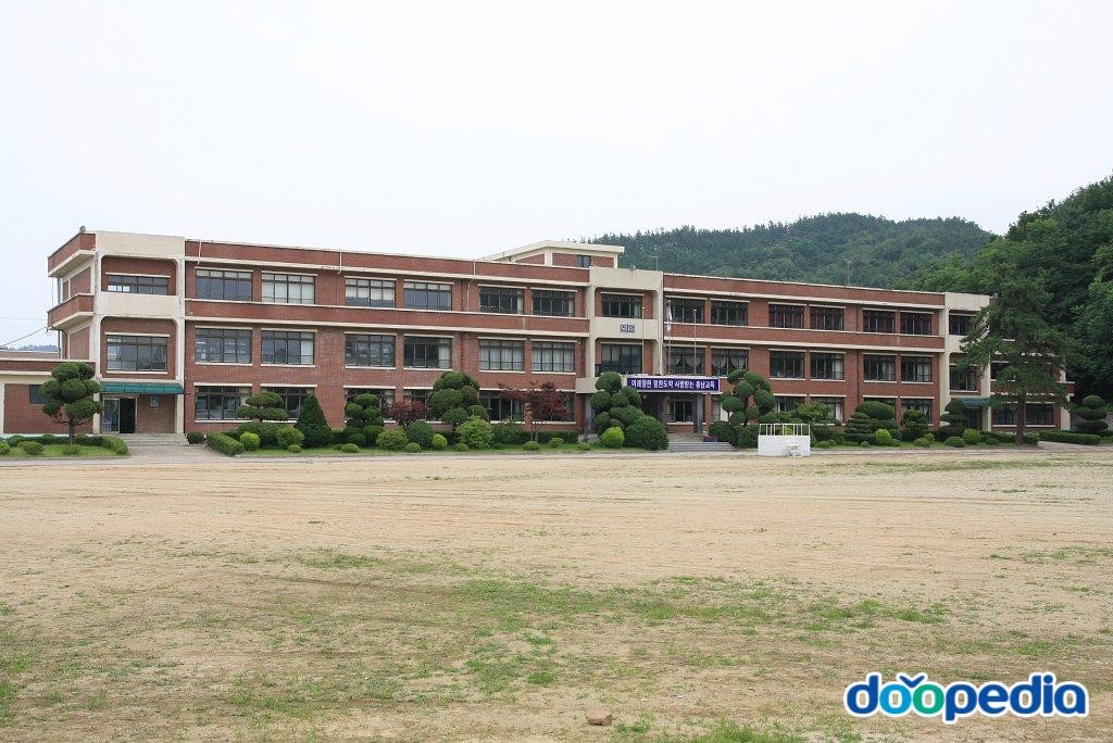 신양리 - 신양리 신양중학교