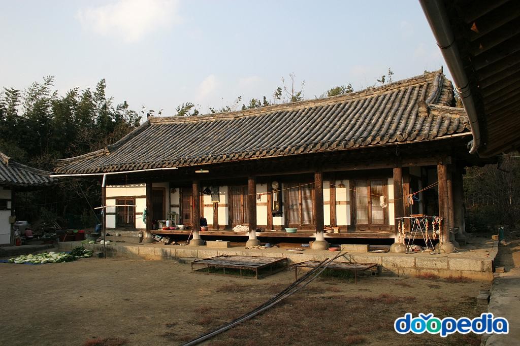 구례군 - 곡전재 안채